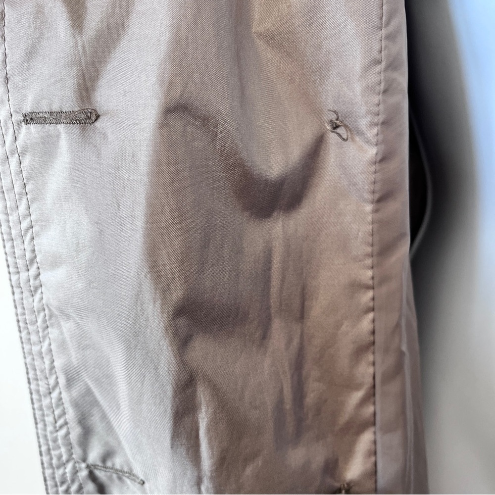 Vintage Minimalist Nylon Double Breasted Tan Trench Raincoat Size 6 - Picture 12 of 14